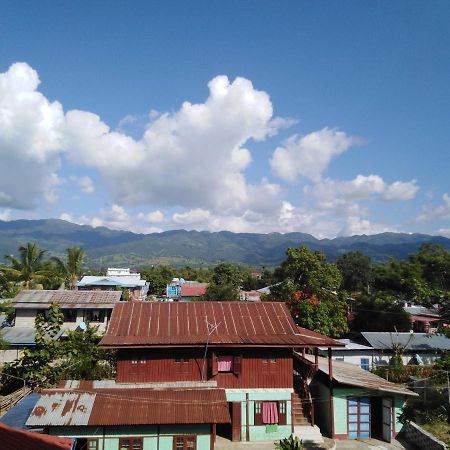 Golden Lotus Inle Hotel Nyaungshwe Township Exterior photo