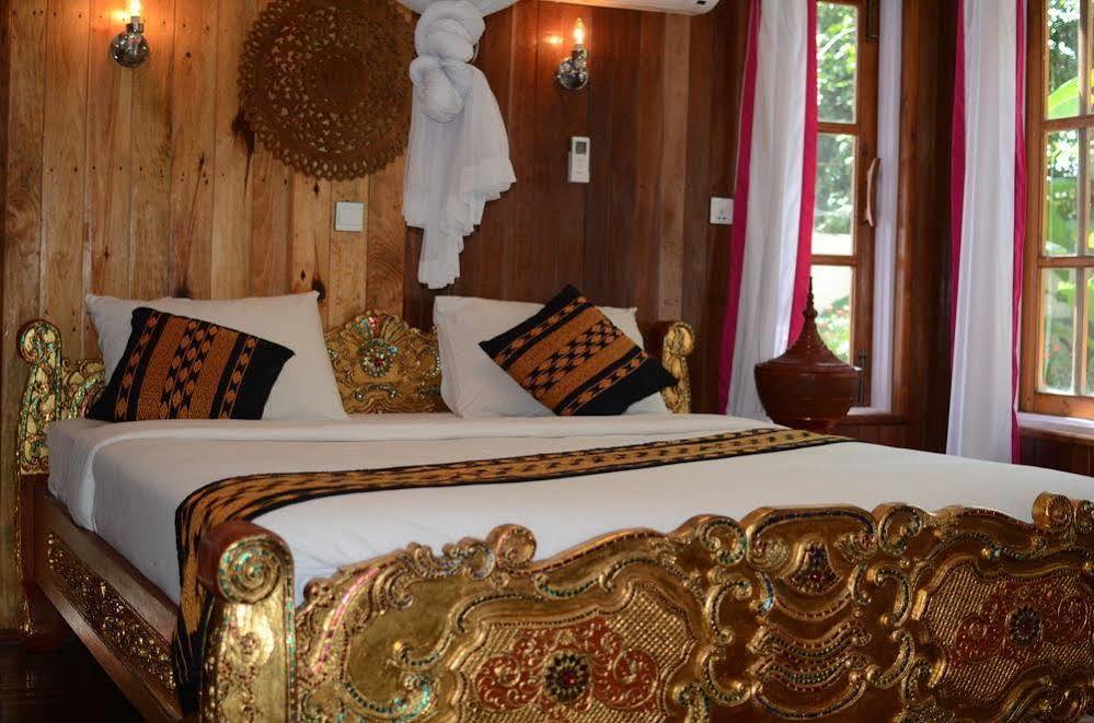 Golden Lotus Inle Hotel Nyaungshwe Township Exterior photo
